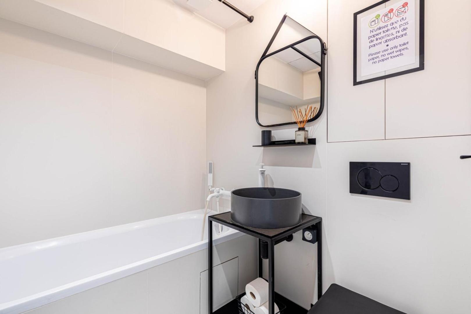 Modern Family Apartment Next To The Eiffel Tower Paris Dış mekan fotoğraf